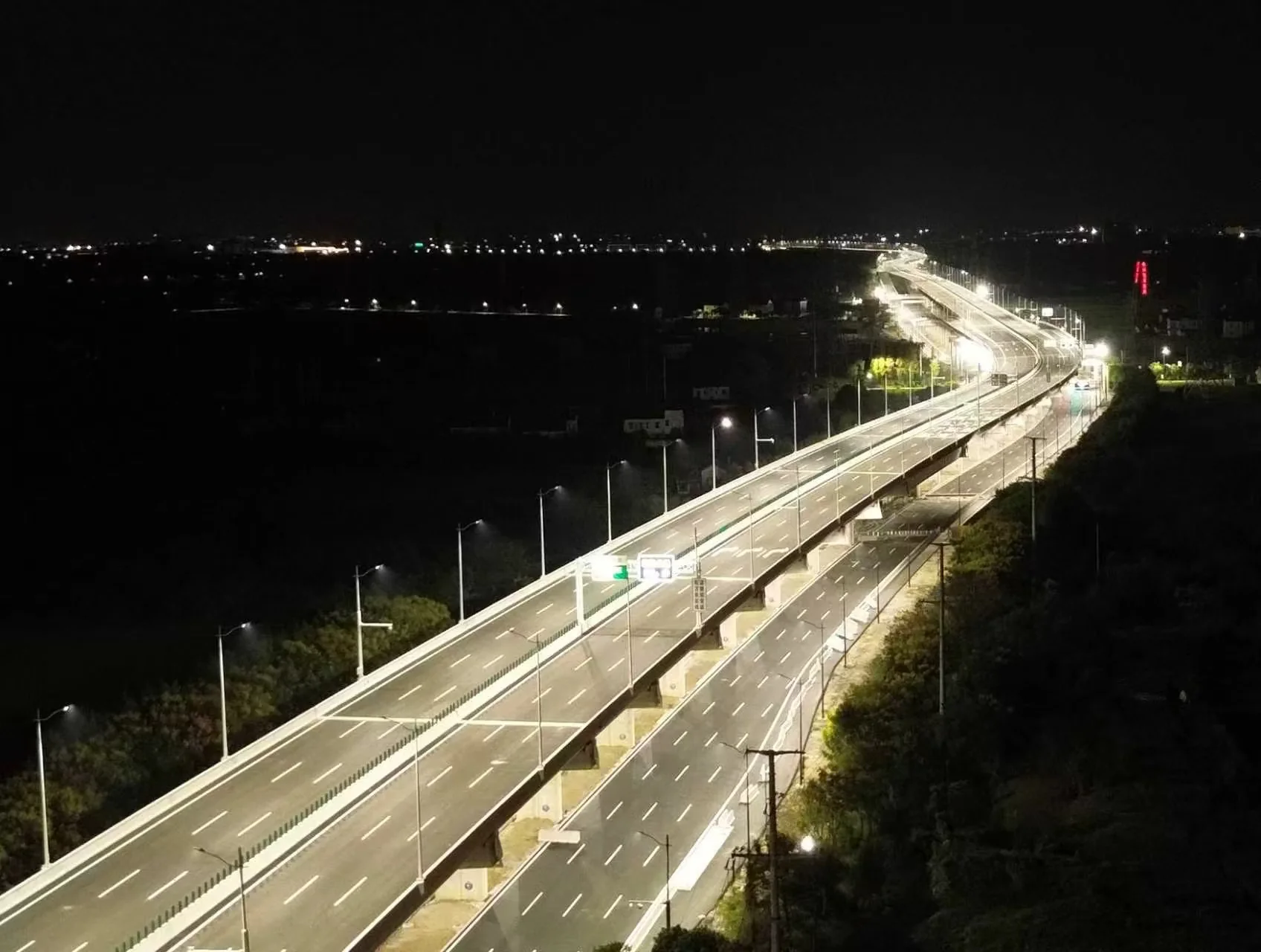 智慧交通与道路照明